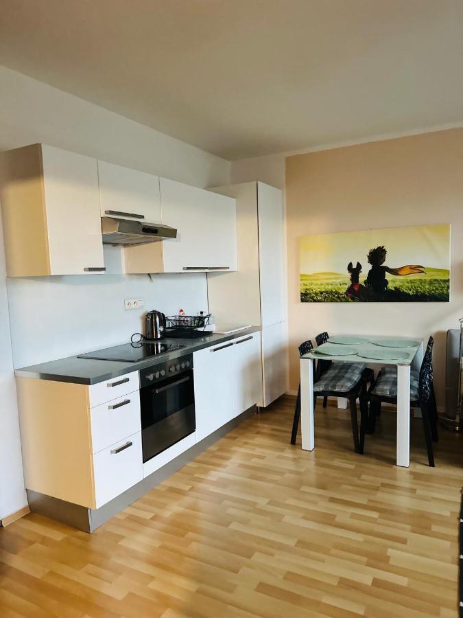 After Six Apartment براتسيلافا المظهر الخارجي الصورة