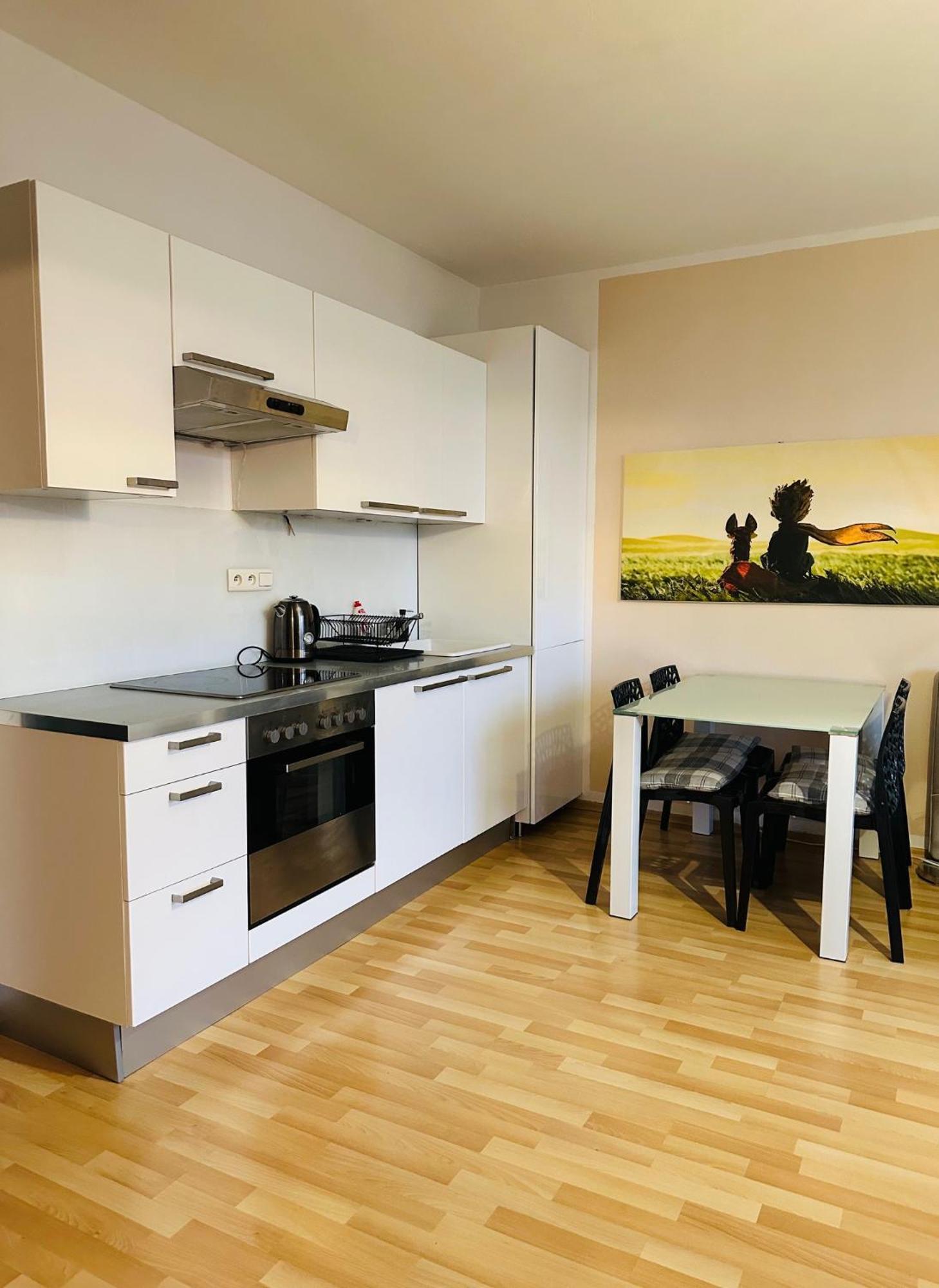 After Six Apartment براتسيلافا المظهر الخارجي الصورة